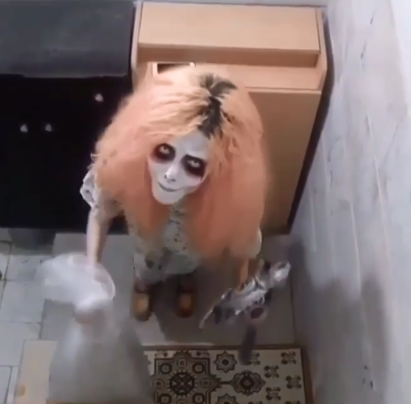 سحر تبر، نماد فروپاشی آرمان‌های انقلاب زیر تیغ عمل‌های جراحی زیبایی