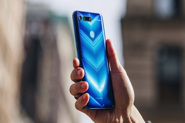 قیمت روز گوشی‌ موبایل در بازار امروز ۱۷ مهر ۹۸