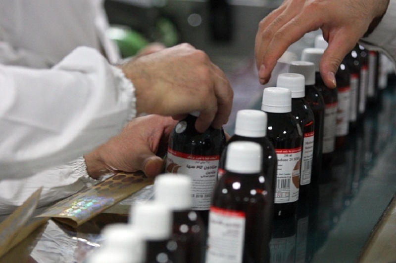 توزیع متادون از طریق داروخانه‌ها کمک به جیب قاچاقچیان! 