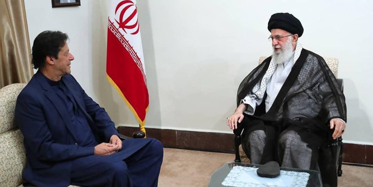 نخست وزیر پاکستان با رهبر انقلاب دیدار کرد