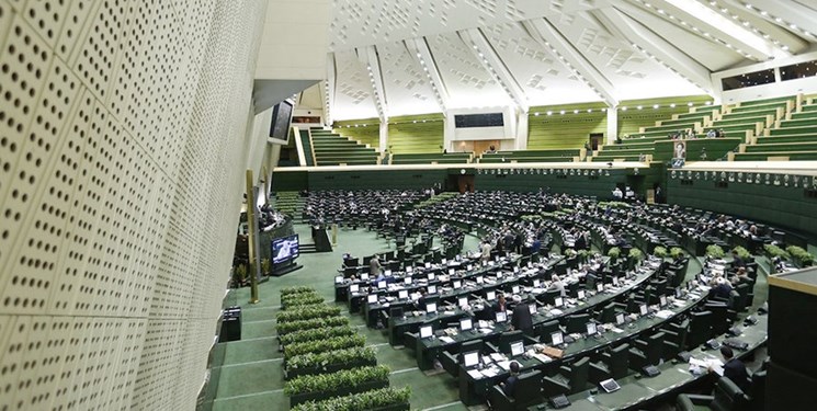 اتحاد سه فراکسیون مجلس در قدردانی از سپاه در دستگیری «روح الله زم»