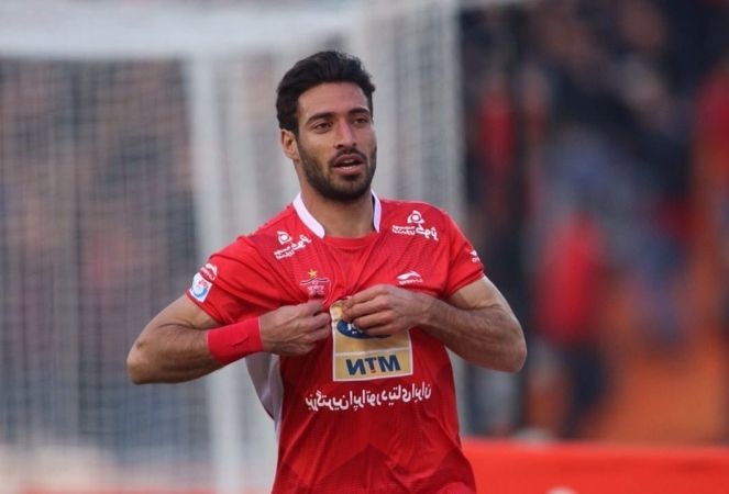 محرومیت مدافع پرسپولیس تعلیق شد/ شجاع میتواند مقابل پیکان بازی کند شجاع خلیل زاده