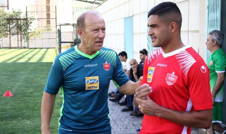 مهاجم میلیاردی در آستانه خروج از باشگاه پرسپولیس؟ مهاجم میلیاردی در آستانه خروج از باشگاه پرسپولیس؟