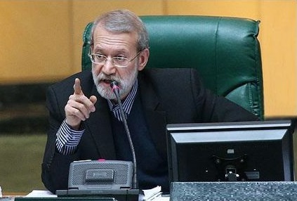 پژمانفر، لاریجانی را دیکتاتور خطاب کرد/ واکنش لاریجانی: دیکتاتور شما هستید که در کشور این بساط را راه انداختهاید پژمانفر، لاریجانی را دیکتاتور خطاب کرد/ واکنش لاریجانی: دیکتاتور شما هستید که در کشور این بساط را راه انداختهاید