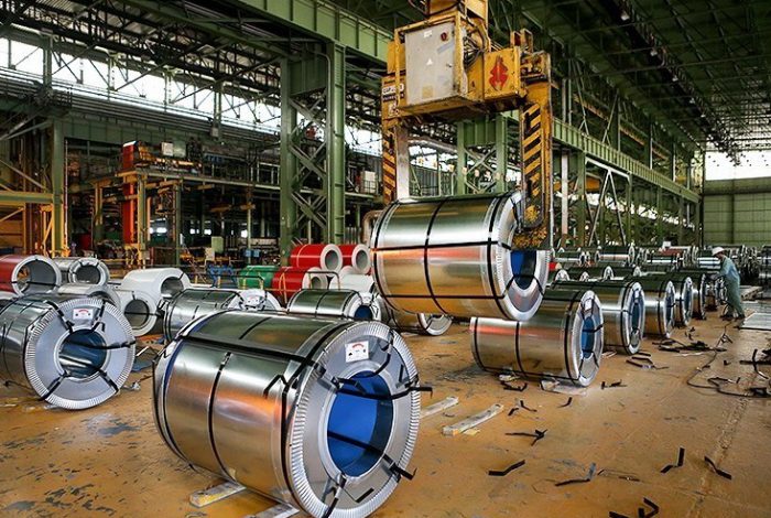 جنگ تجاری آمریکا و چین، صادرات فولاد ایران را زمین‌گیر می‌کند؟