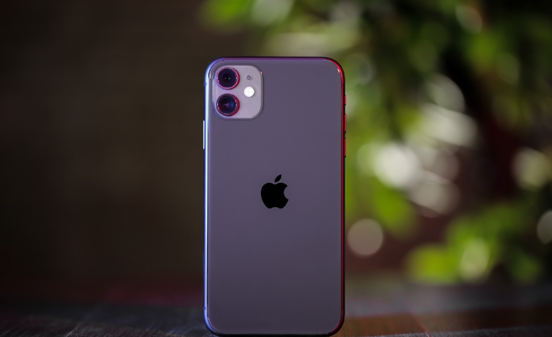 جعبه&zwnj;گشایی آیفون ۱۱ اپل