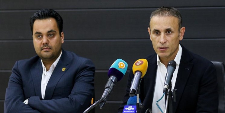 هیچ بازیکنی در تیم من جو را خراب نمی‌کند/ یکی از بازی‌های خوب ما مقابل نساجی بود