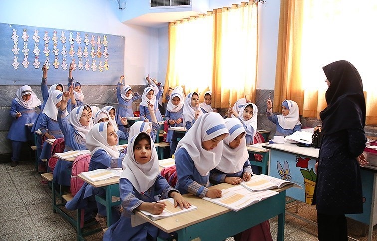 آیا حقوق معلمان در ۶ سال گذشته ۴ برابر شده است؟