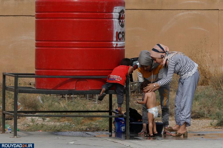 اسکان آوارگان جنگی کرد سوری در مدرسهای در اسکان آوارگان جنگی کرد سوری در مدرسهای در