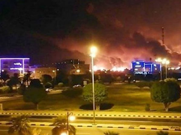 دو ماه پس از حملات به آرامکو، اقتصاد عربستان به کدام سو میرود؟ دو ماه پس از حملات به آرامکو، اقتصاد عربستان به کدام سو میرود؟