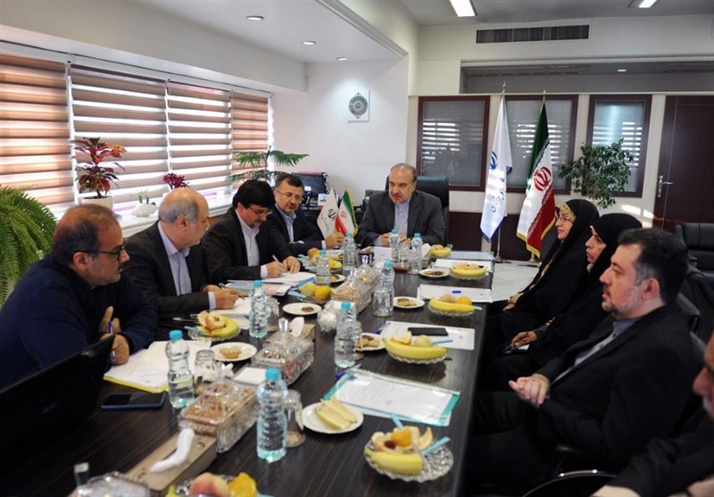 مجامع استقلال و پرسپولیس در آبان ماه برگزار می‌شوند/ کارگروه صیانت از ارزش‌های اخلاقی و فرهنگی تشکیل شود