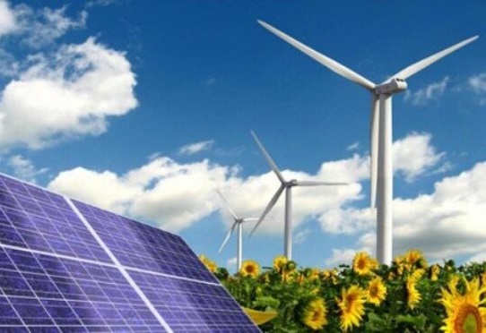 هزینه تولید برق تجدید پذیر نصف شده است/مزیت رقابتی ایران