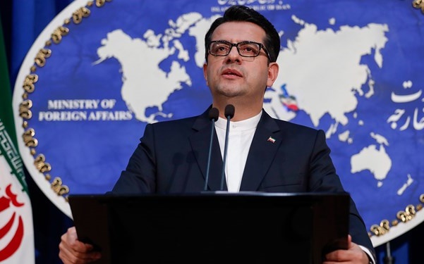 توضیحات موسوی درباره حواشی امروز حضور ظریف در مجلس