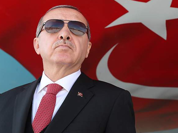 انتقام اردوغان از ایران بابت مخالفت تهران با عملیات «چشمه صلح» / ماجرای سوءاستفاده رسانه‌های «سلطان» از حاشیه‌های بازی تراکتور - استقلال