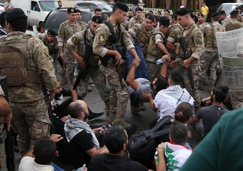 اعتراضات سراسری در لبنان