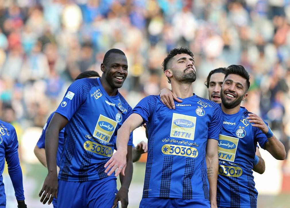 محکومیت استقلال