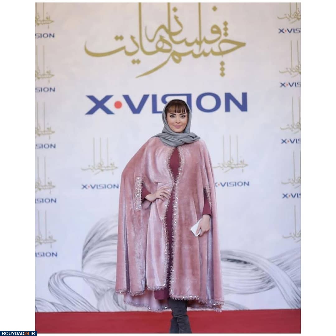 استایل مخمل صورتی بهنوش طباطبایی