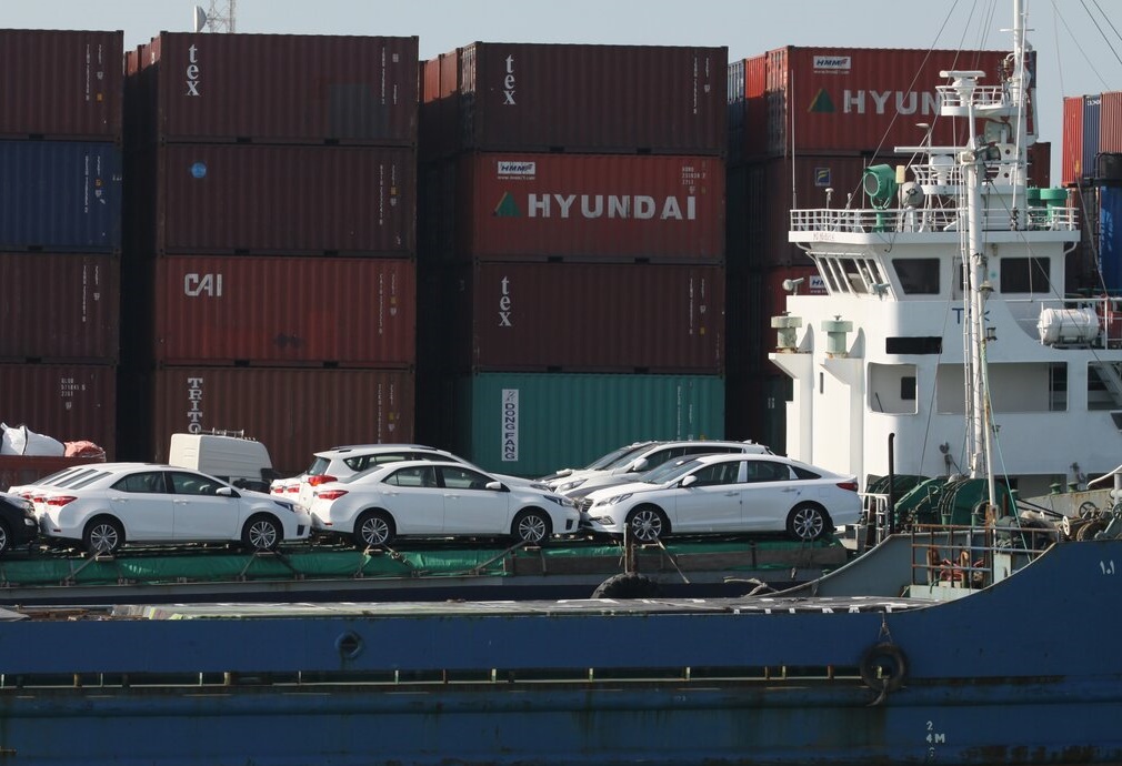 واردات صد‌ها قلم کالای غیرضروری ممنوع اعلام شد