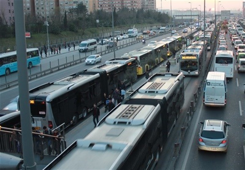 کاهش قیمت بلیت مترو و اتوبوس