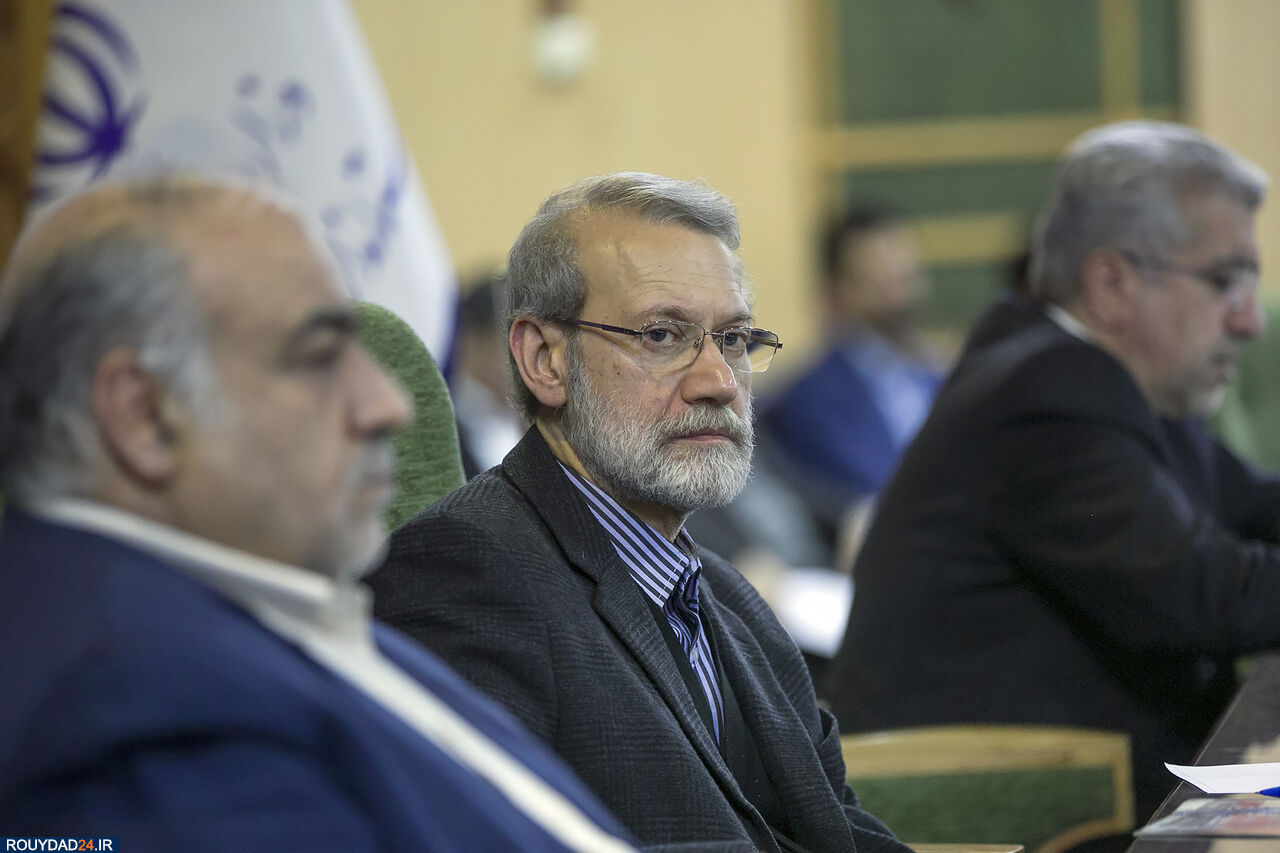 لاریجانی:بداخلاقی&zwnj;های داخلی سرمایه اجتماعی را کم کرده است