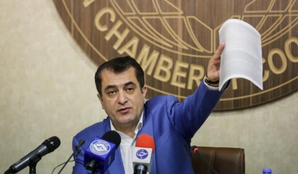 از حساب شخصی‌ام پول استراماچونی را دادم