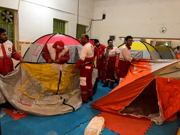 آخرین اخبار از اهواز/ مرگ چهار بیمار زن در بیمارستان امام اهواز بخاطر آبگرفتگی و قطع برق