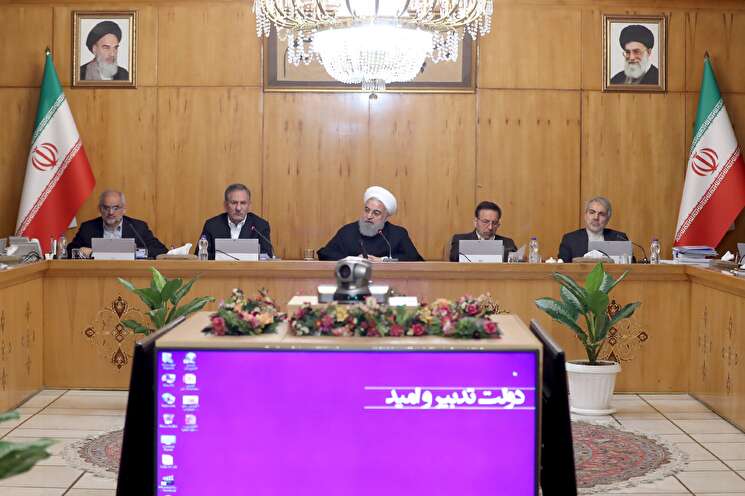 پیشنهاد استعفا و پیگیری استیضاح به نفع کشور است؟