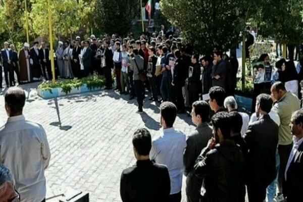 برپایی تجمعات قانونی 