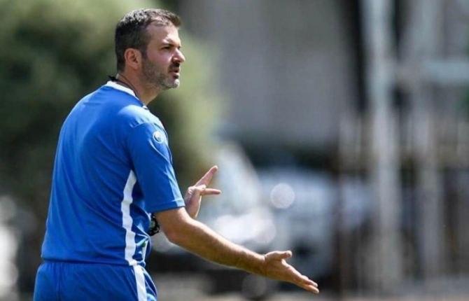 در حال ارزیابی شرایط تیم‌های ژاپنی و استرالیایی هستم/ در ایران فقط با استقلال کار می‌کنم