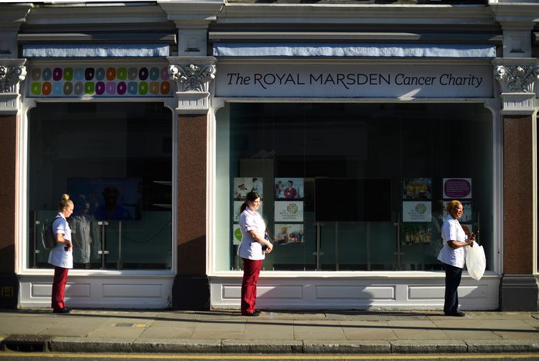 فاصله گذاری اجتماعی به روایت تصویر