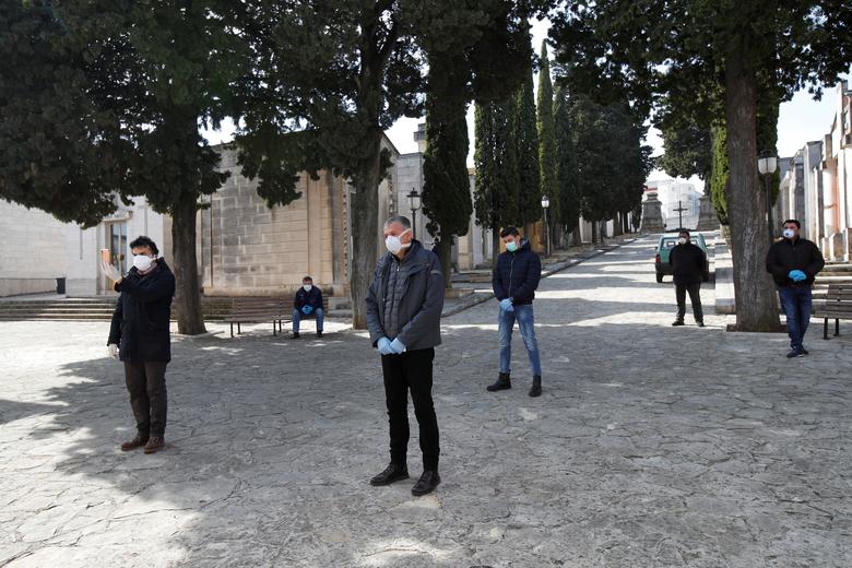 فاصله گذاری اجتماعی به روایت تصویر