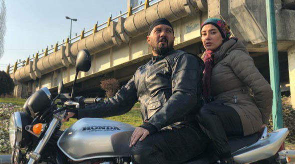 موتورسواری بهاره افشاری و کامبیز دیرباز +عکس