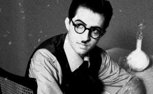 به یاد سالمرگ صادق هدایت + بیوگرافی و تصاویر صادق هدایت