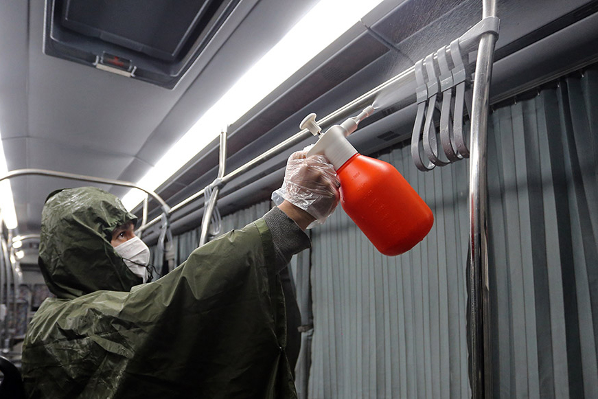 ضدعفونی کردن معابر قم 