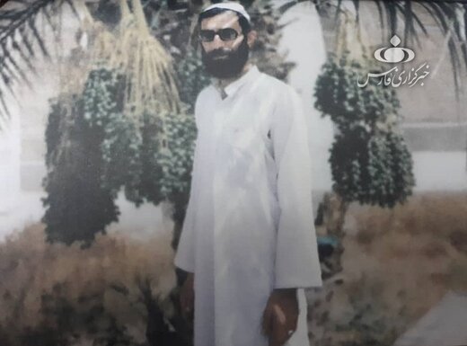 علی خامنه ای