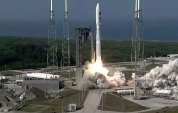 ماهواره امریکا