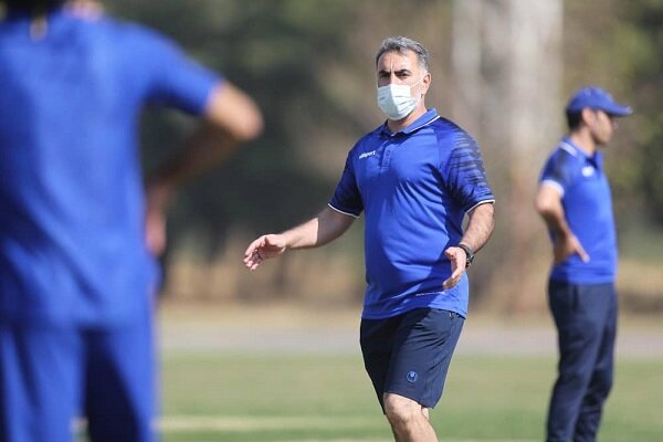  فکری بین بازیکنانش فرق می‌گذارد؟