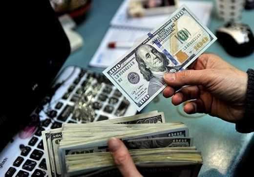 قیمت دلار در بهمن ماه کاهش مییابد؟ قیمت دلار