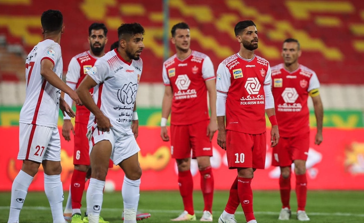 تکلیف دیدار پرسپولیس و ذوب آهن