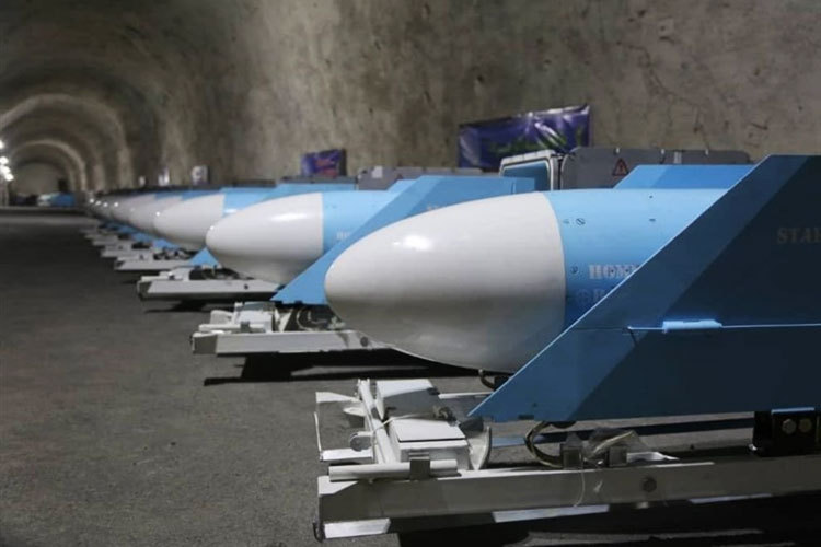 پیام رونمایی از شهر موشکی سپاه چه بود؟ / دو واکنش نظامی ایران به تحرکات منطقه‌ای آمریکا