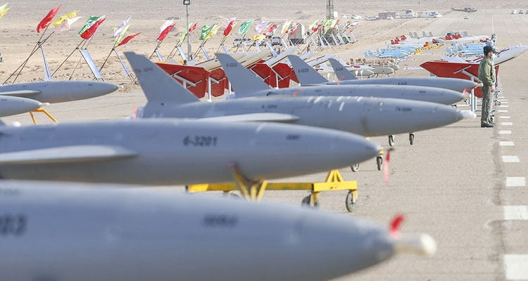 پیام رونمایی از شهر موشکی سپاه چه بود؟ / دو واکنش نظامی ایران به تحرکات منطقه‌ای آمریکا