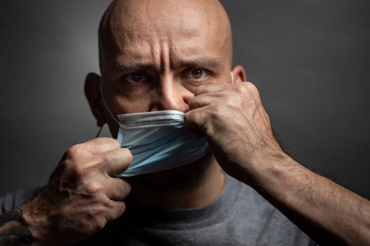 چرا برخی افراد ماسک نمی‌زنند؟