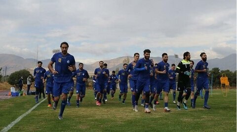 دربی استقلال و پرسپولیس