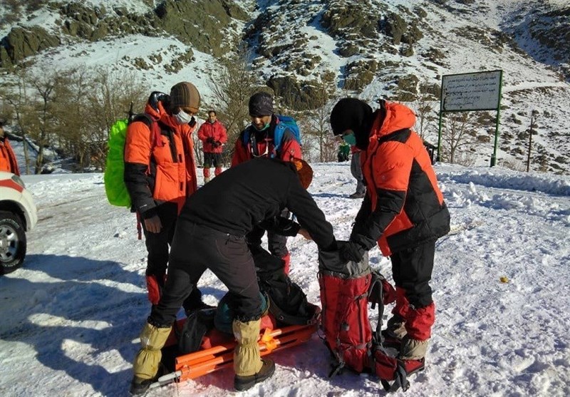 رئیس فدراسیون کوهنوردی: ۲ نفر همچنان زیر بهمن دفن شده اند