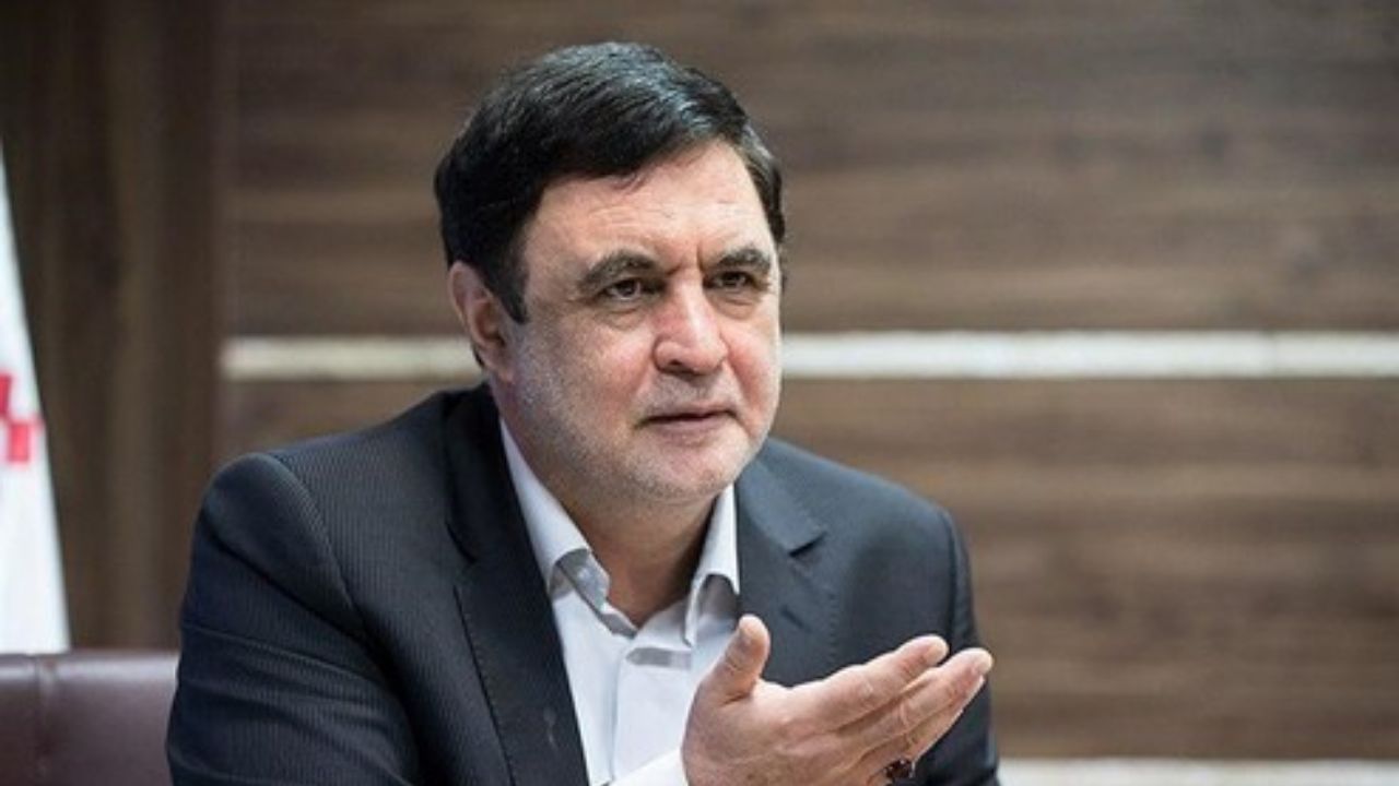 ارتباط جبهه پایداری با قالیباف در مجلس همانند ارتباط اصولگرایان با لاریجانی است / قالیباف در برخی جلسات اعلام کرده که کاندیدا نمی‌شود