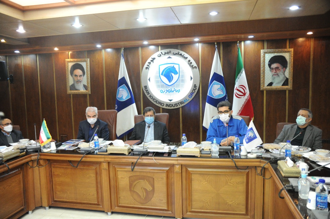 استمرار افزایش تولید خودرو با تعامل نهاد‌های پولی و مالی