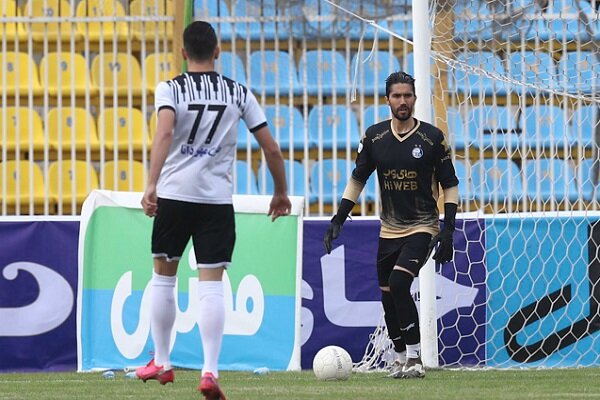 تاریخچه گل به خودی‌های استقلالی‌ها