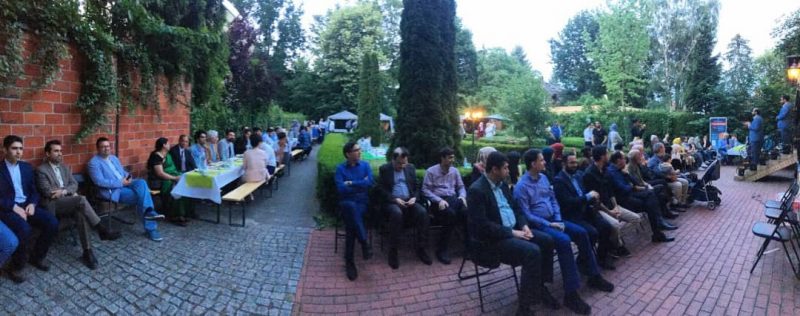 نیاز جهان آینده مبتنی بر گفت‌وگو محوری خواهد بود/ مراکز شیعی و اسلامی در خارج از کشور الگوهای تازه‌ای از مناسبات اجتماعی شکل دهند