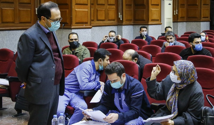 سومین جلسه رسیدگی به اتهامات حسن یاوری و مرتبطین / ثبت۱۰۲ شرکت به نام کارتن خوابها از سوی حسن یاوری است جلسه رسیدگی به اتهامات حسن یاوری