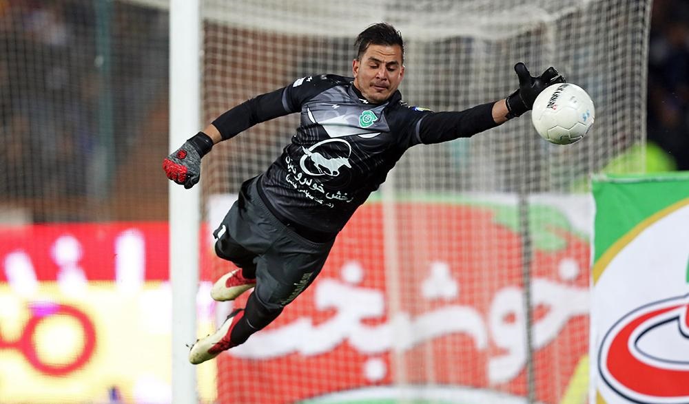 حامد لک توبیخ شد